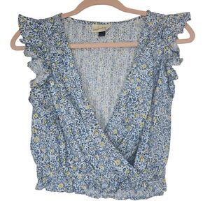Universal Thread Floral Crop Top